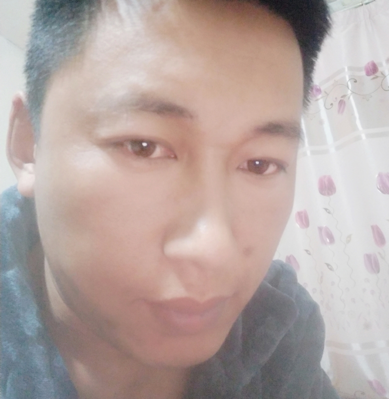 龙玉石缘的第一张照片--呼和浩特相亲服务中心