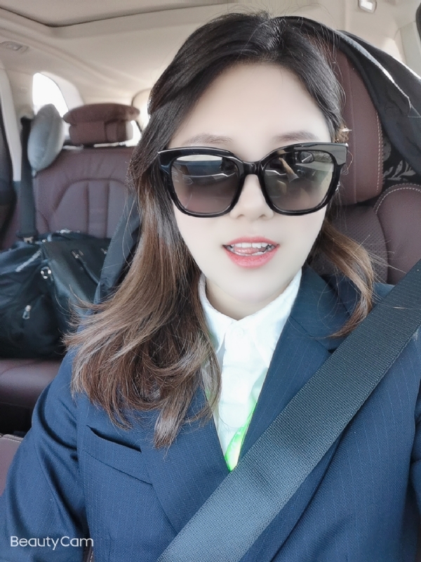 湖南妹子在深圳的第二张照片--呼和浩特相亲服务中心