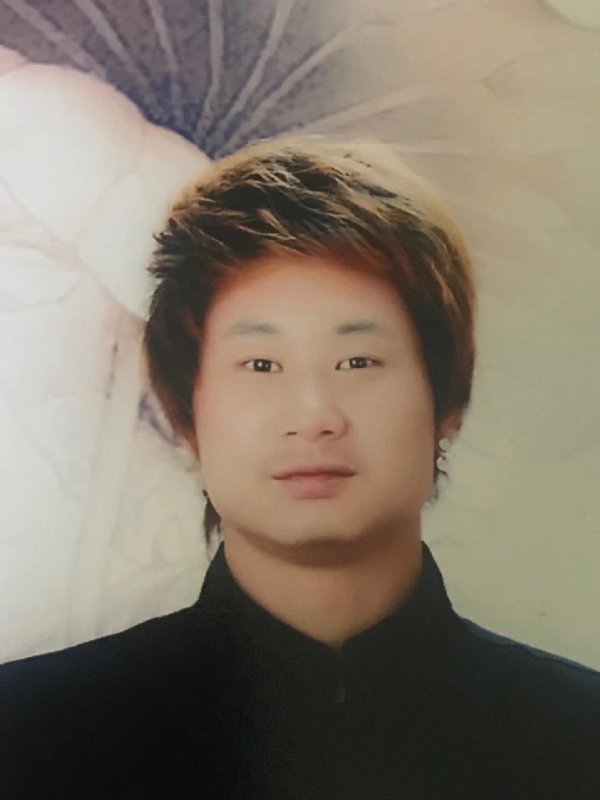 咮辛的第一张照片--呼和浩特相亲服务中心