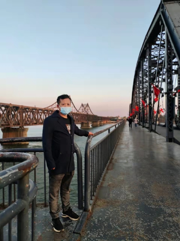 王先生的第一张照片--呼和浩特相亲服务中心