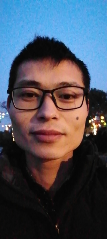 我是会飞的龙的第一张照片--呼和浩特相亲服务中心