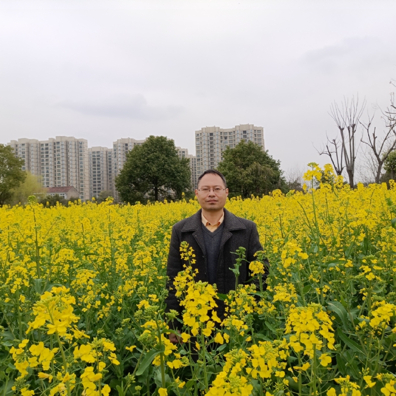 砺剑的第一张照片--呼和浩特相亲服务中心