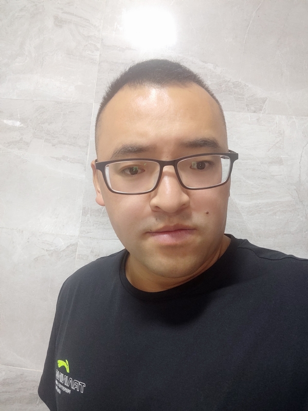 只愿得一人心的第三张照片--呼和浩特相亲服务中心