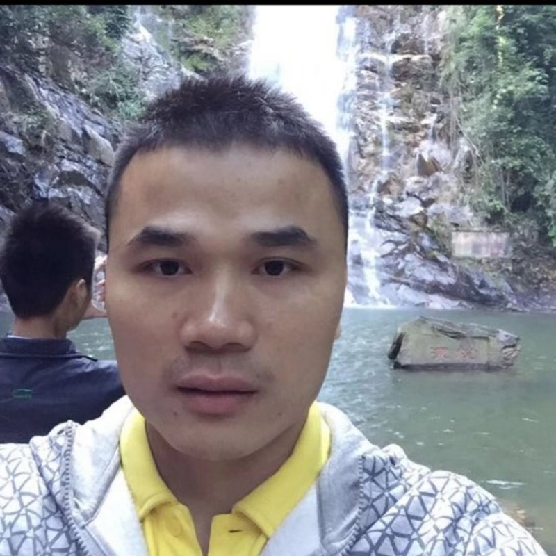 老梁的第一张照片--呼和浩特相亲服务中心