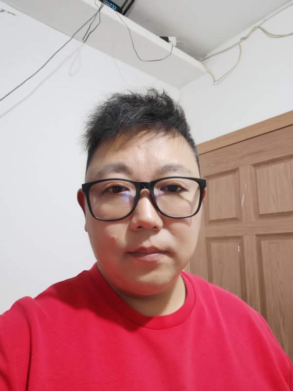 开山的第一张照片--呼和浩特相亲服务中心