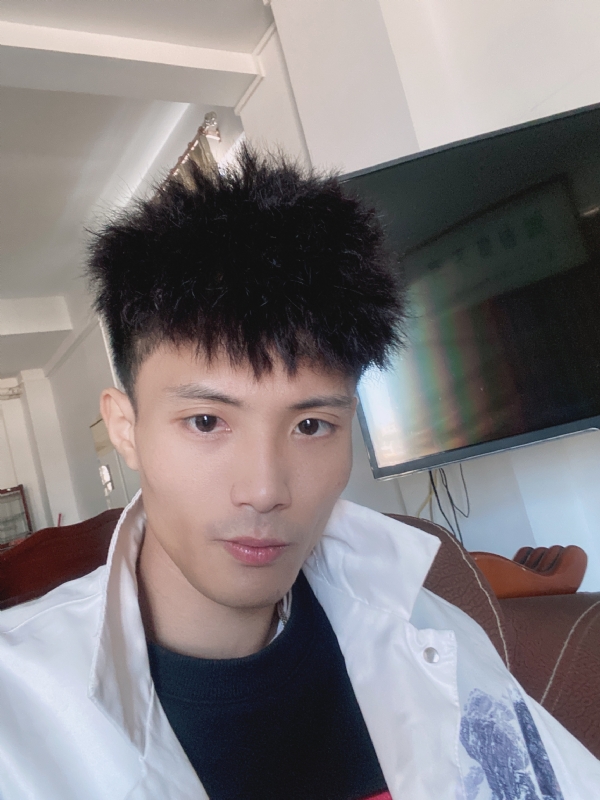 李邓平的第一张照片--呼和浩特相亲服务中心