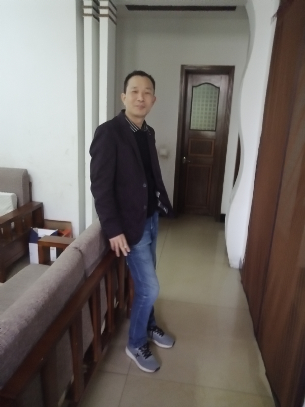 相亲相爱的第二张照片--呼和浩特相亲服务中心