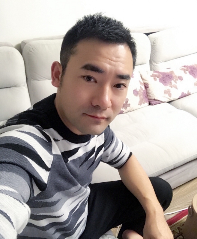 随风的第一张照片--呼和浩特相亲服务中心