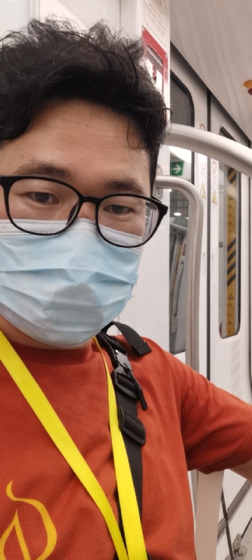 鲮的第三张照片--呼和浩特相亲服务中心