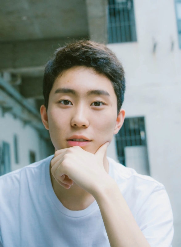 慕雨归蹄的第一张照片--呼和浩特相亲服务中心