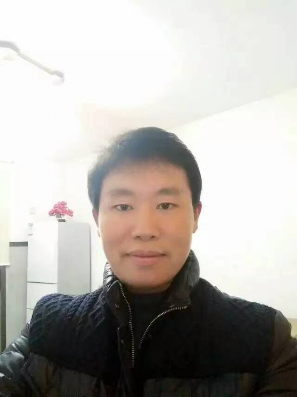 擎天柱的第二张照片--呼和浩特相亲服务中心