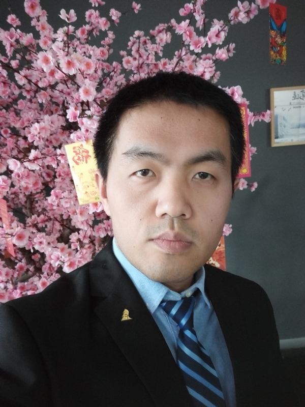 我就是个翻译的第一张照片--呼和浩特相亲服务中心