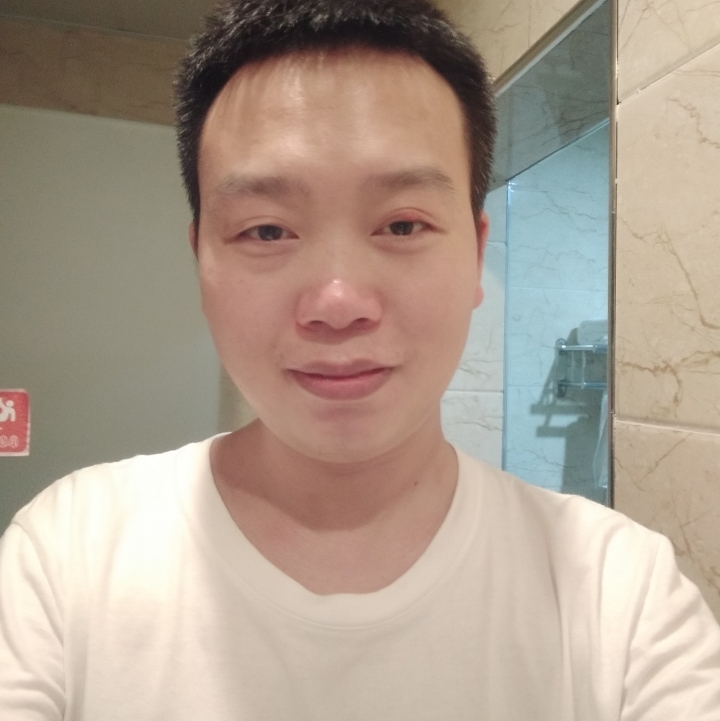 杯中酒的第一张照片--呼和浩特相亲服务中心