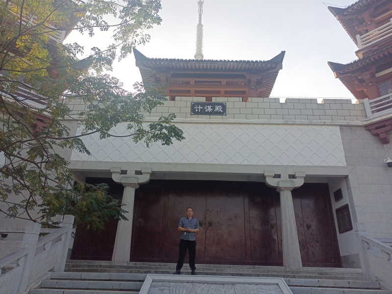 春夏秋冬的第一张照片--呼和浩特相亲服务中心