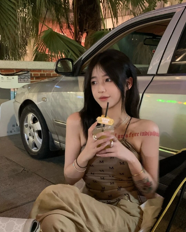 娜娜的第一张照片--呼和浩特相亲服务中心