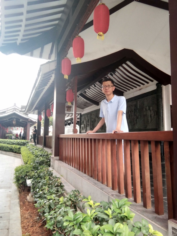 lijian的第一张照片--呼和浩特相亲服务中心