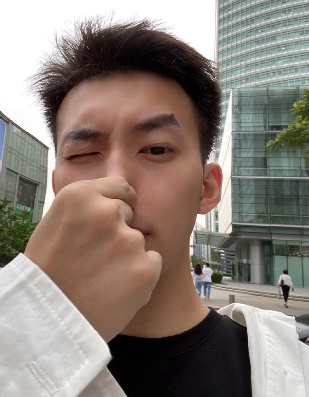 绝世大冤种的第四张照片--呼和浩特相亲服务中心