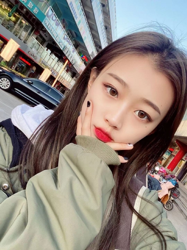 林儿呀的第一张照片--呼和浩特相亲服务中心