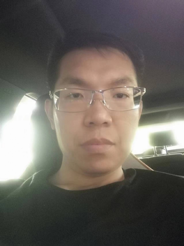 小黑包的第一张照片--呼和浩特相亲服务中心