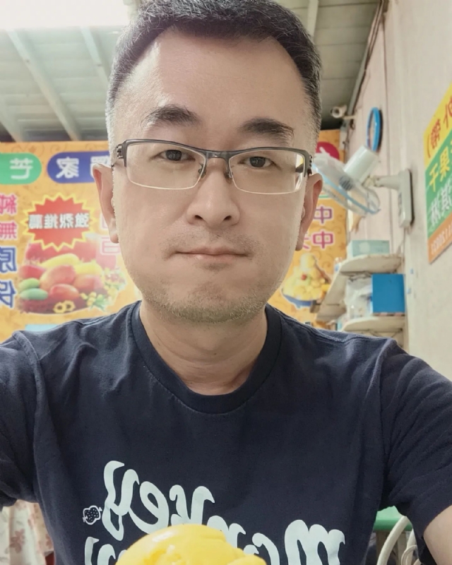 感感的第一张照片--呼和浩特相亲服务中心