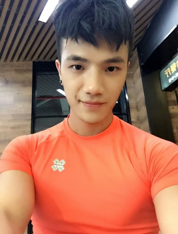 航航的第一张照片--呼和浩特相亲服务中心