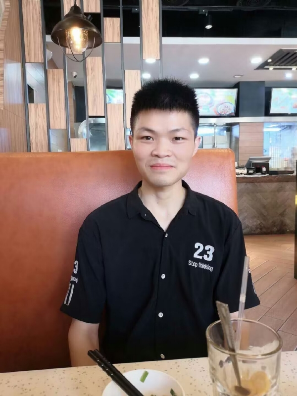 Mickey的第一张照片--呼和浩特相亲服务中心