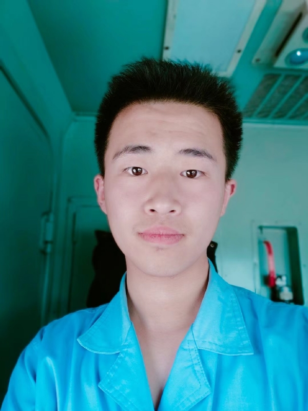 生而为人的第二张照片--呼和浩特相亲服务中心