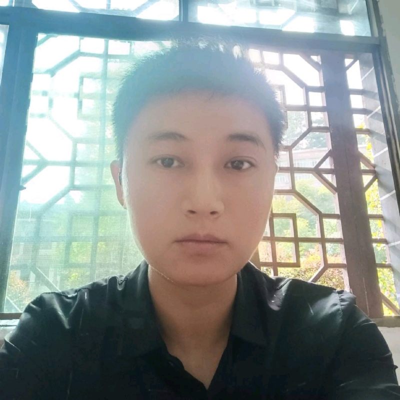 枫叶的第一张照片--呼和浩特相亲服务中心