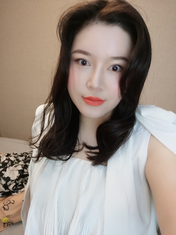 璐璐的第一张照片--呼和浩特相亲服务中心