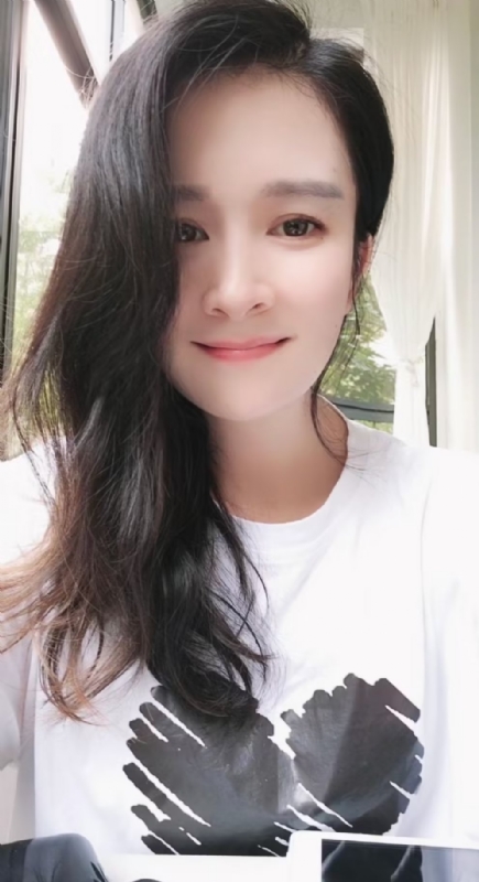 晨曦的第一张照片--呼和浩特相亲服务中心