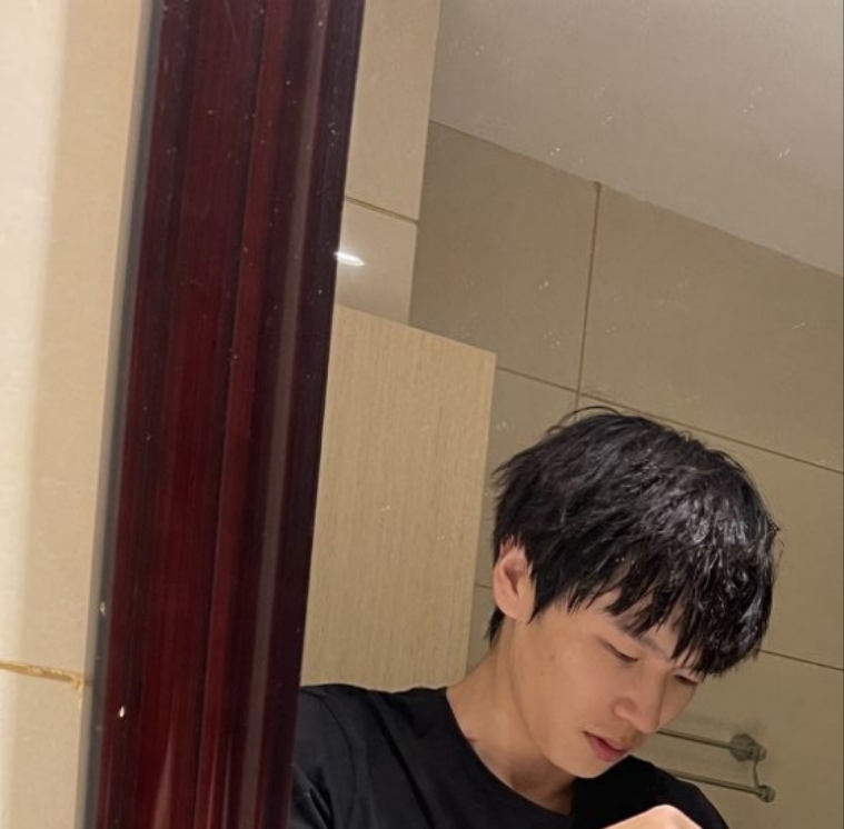 无眠的第一张照片--呼和浩特相亲服务中心