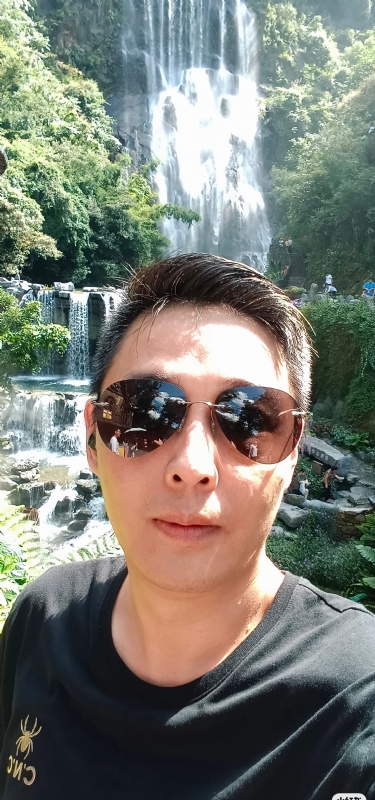 小小帅哥的第一张照片--呼和浩特相亲服务中心