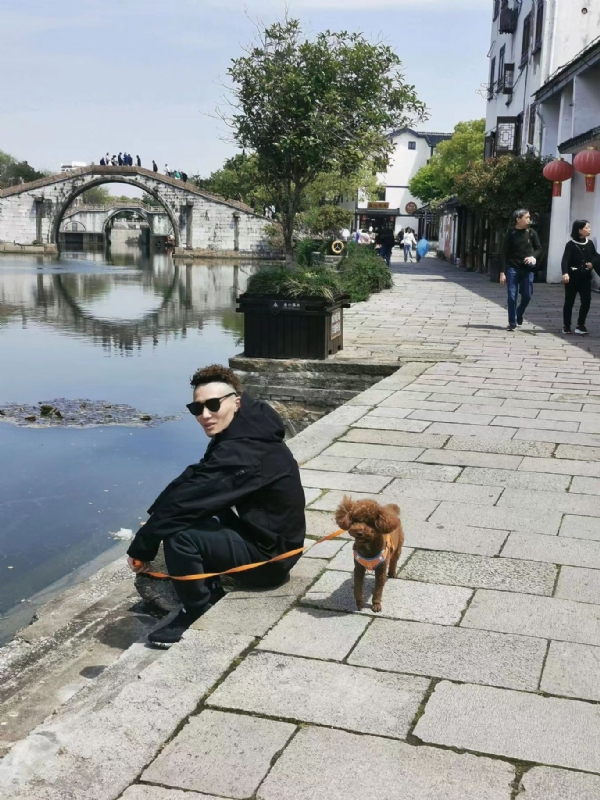 皮卡丘的第一张照片--呼和浩特相亲服务中心