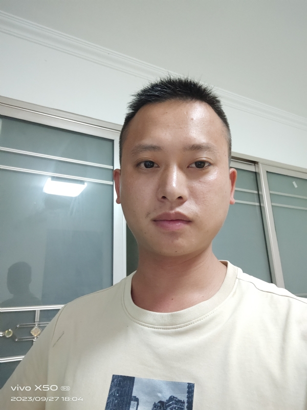 小yan同学的第一张照片--呼和浩特相亲服务中心