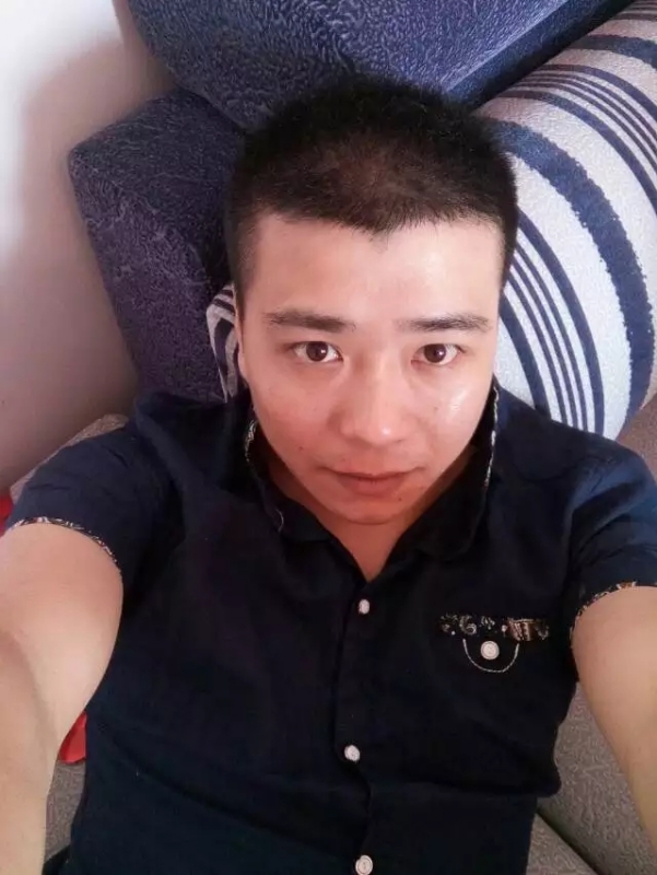 漫步的面包的第一张照片--呼和浩特相亲服务中心