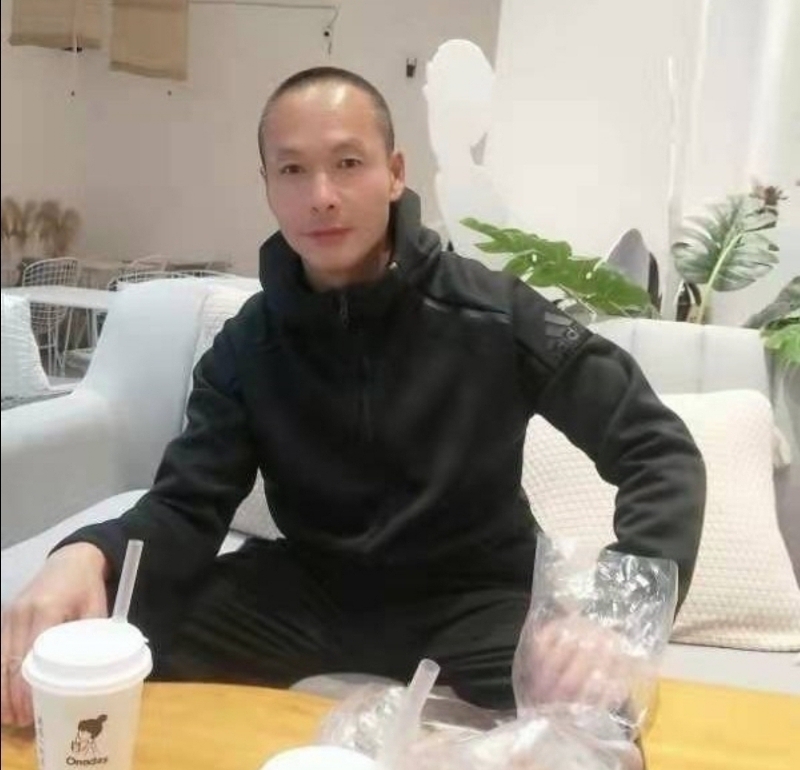 春满的第一张照片--呼和浩特相亲服务中心