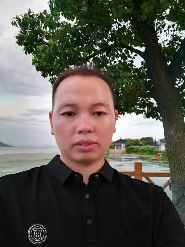 一起说晚安的第一张照片--呼和浩特相亲服务中心