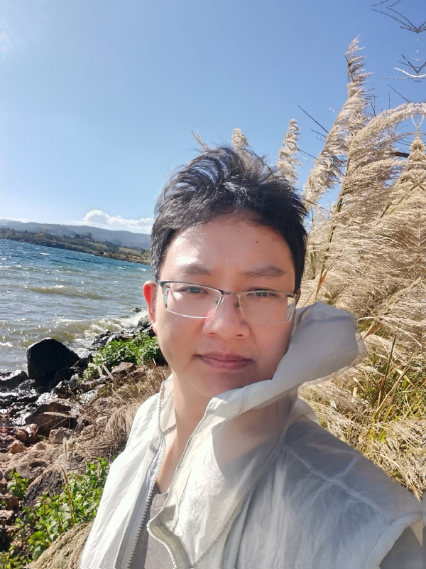 梅安歌的第一张照片--呼和浩特相亲服务中心