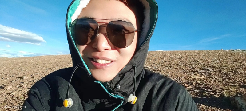 守一座孤城等一个旧人的第一张照片--呼和浩特相亲服务中心