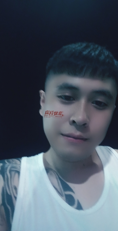 愚忠的第一张照片--呼和浩特相亲服务中心