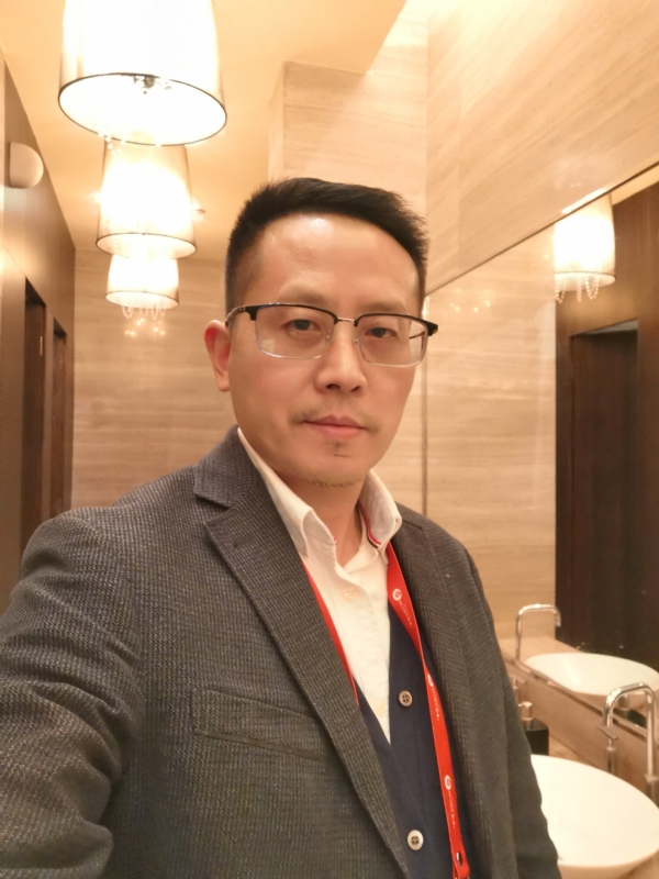 燕青的第三张照片--呼和浩特相亲服务中心