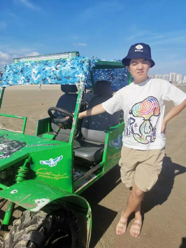 段炼成宸天下第一帅喔的第一张照片--呼和浩特相亲服务中心