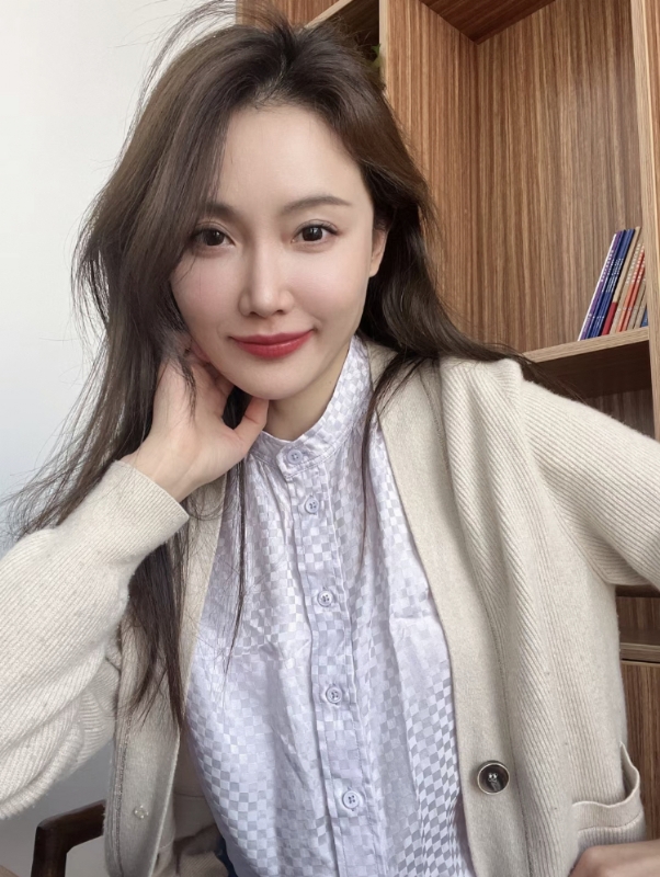 Anne林的第一张照片--呼和浩特相亲服务中心