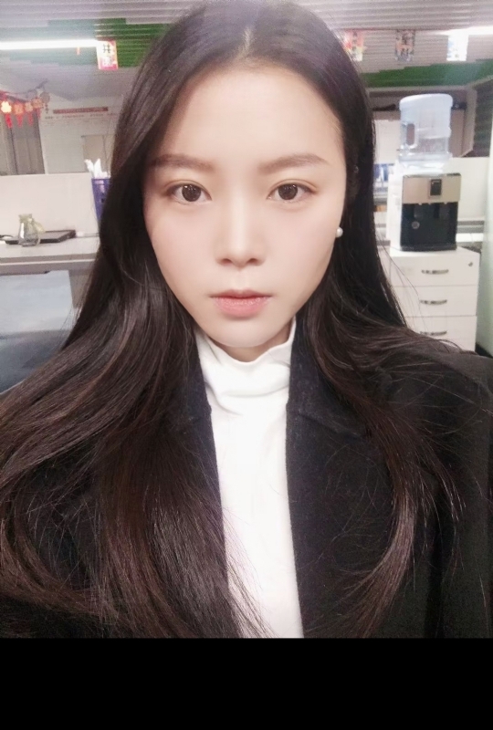 小月半的第一张照片--呼和浩特相亲服务中心