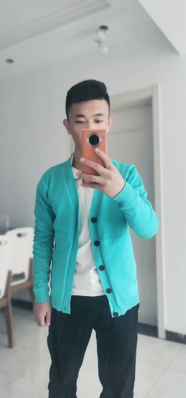 康荣振的第一张照片--呼和浩特相亲服务中心