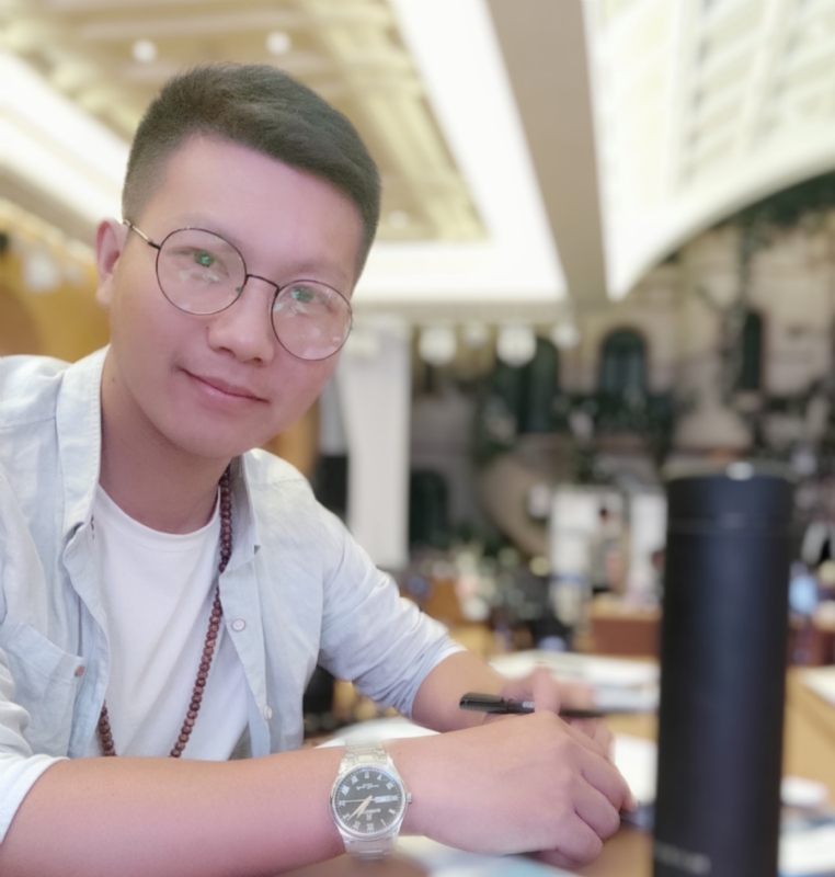 黄先生的第一张照片--呼和浩特相亲服务中心