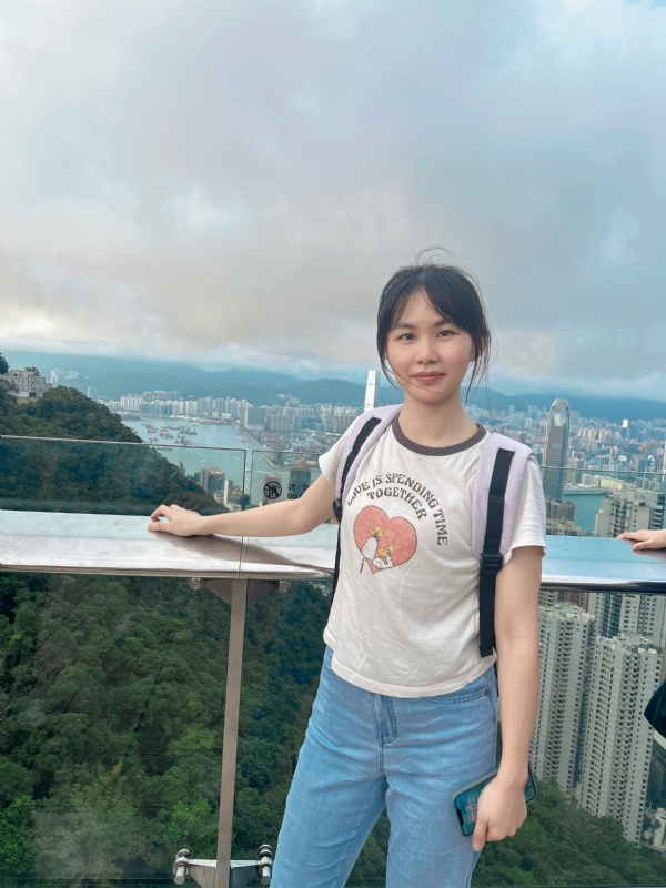 文青的第二张照片--呼和浩特相亲服务中心