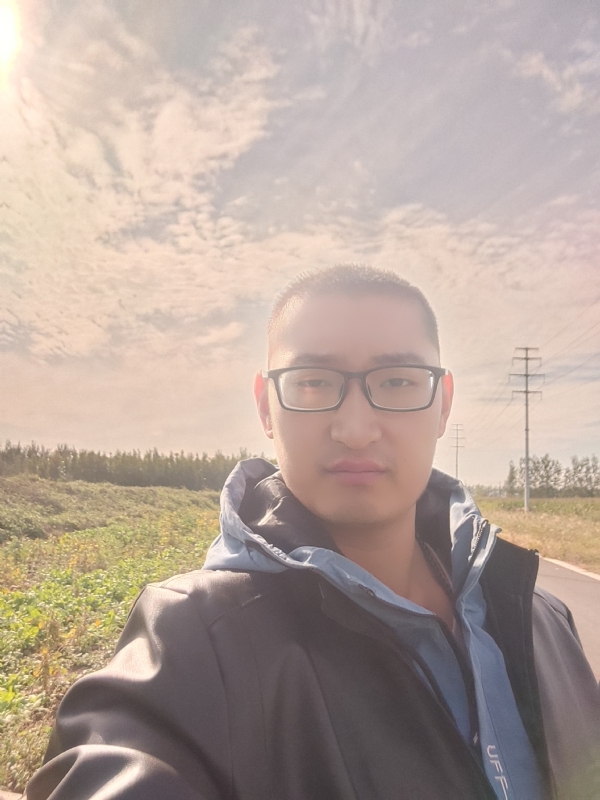 温暖胸膛的第一张照片--呼和浩特相亲服务中心