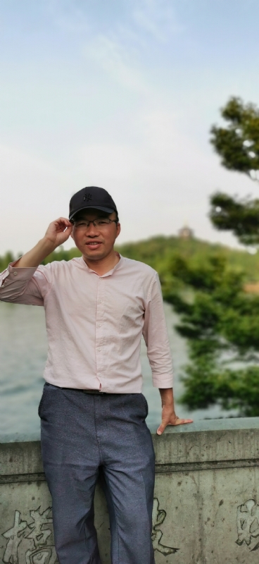 大叔有点忙的第三张照片--呼和浩特相亲服务中心