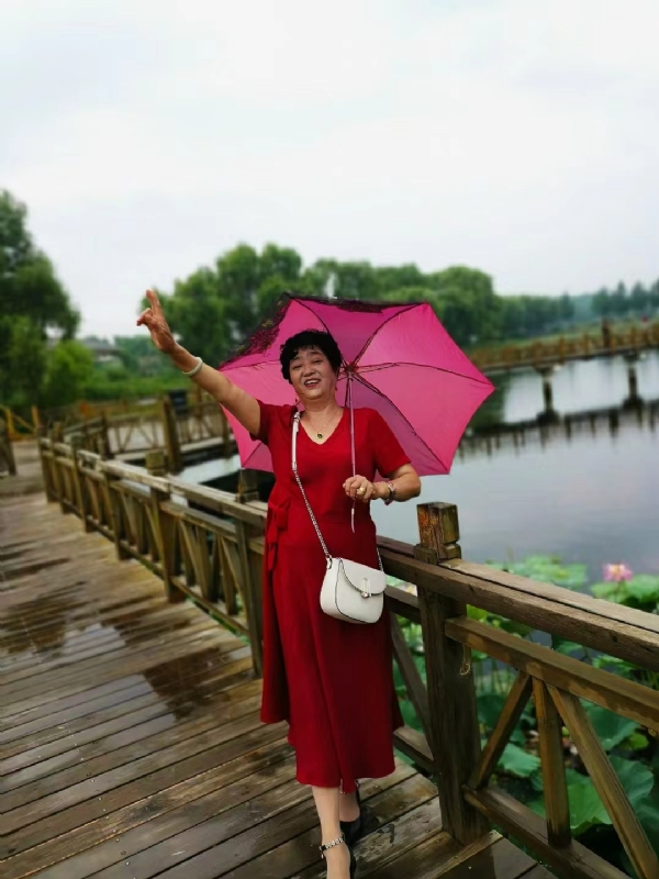 陈姐的第一张照片--呼和浩特相亲服务中心